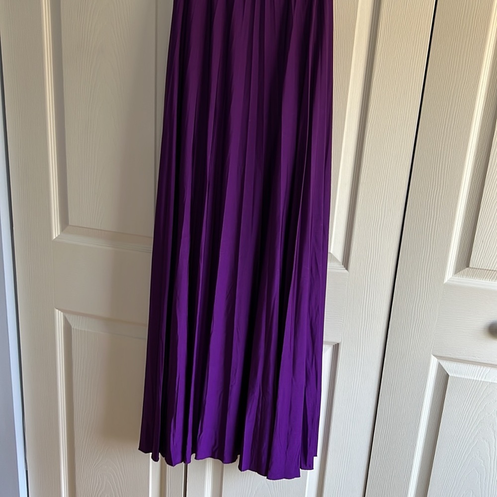 Prom dress - Picture 2 of 7